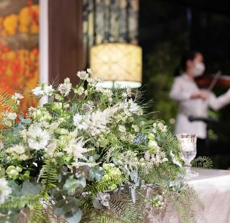 結婚式装花 高砂装花とテーブル装花ブーケ14本 - フラワー/ガーデン