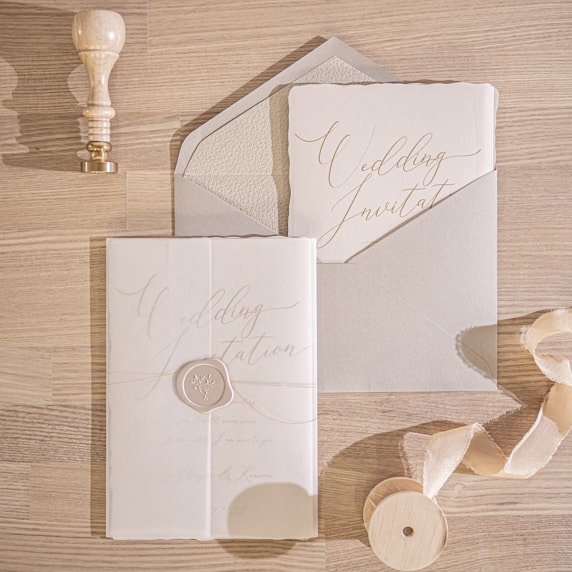 招待状手作りの新しいカタチ Favori クラウド シータ ピンクベージュ b 招待状