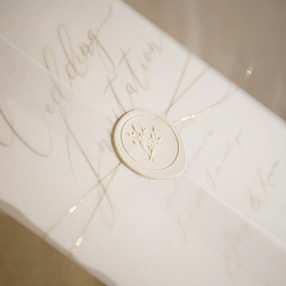 招待状手作りの新しいカタチ「favori クラウド」｜シータ アイボリー