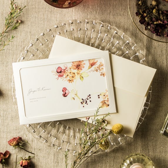 招待状手作りの新しいカタチ「favori クラウド」｜オレンジ