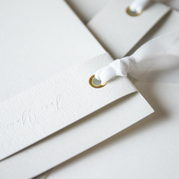 招待状手作りの新しいカタチ「favori クラウド」｜メラニー グレーB招待状