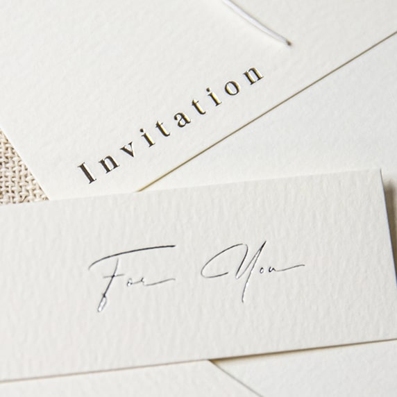 招待状手作りの新しいカタチ「favori クラウド」｜デヴィッキ_モス